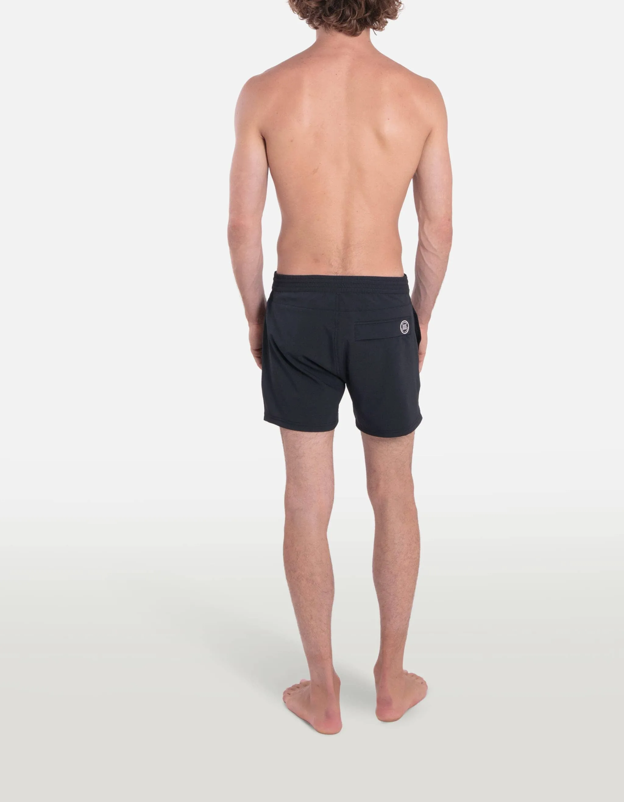 Ben - 00. Black
