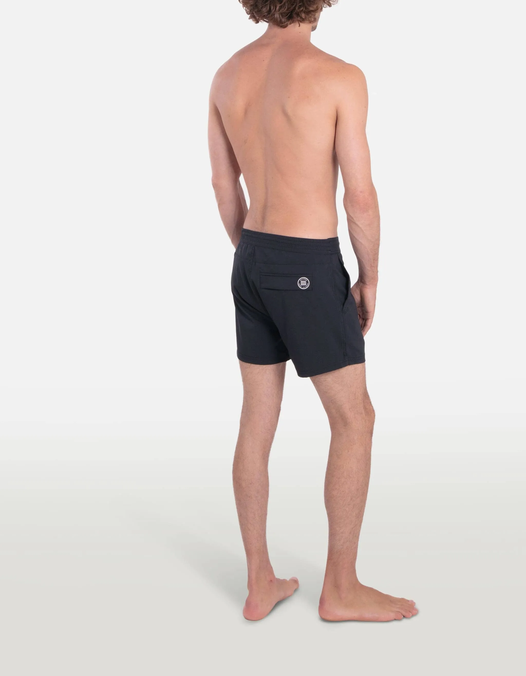 Ben - 00. Black