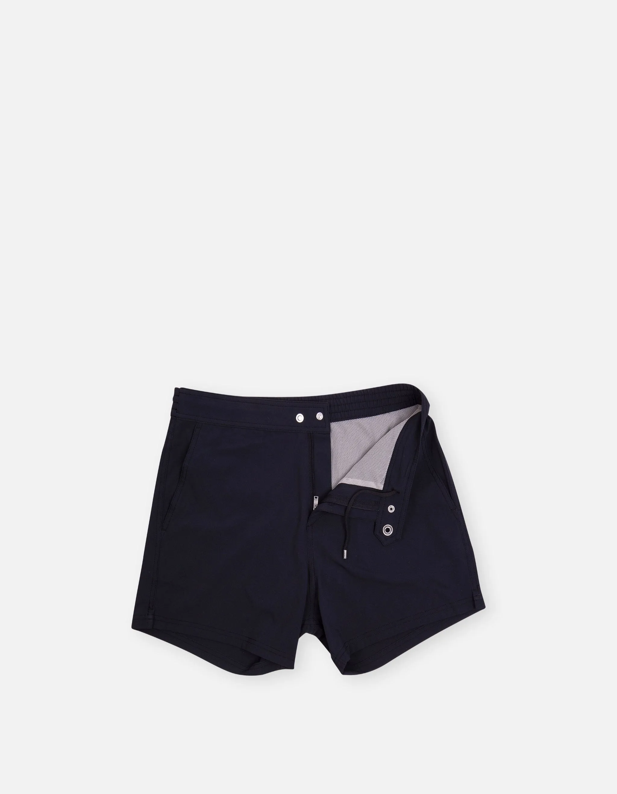 Ben - 00. Black