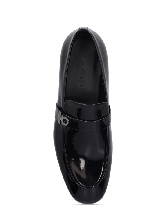 Ferragamo   Deal leather loafers 