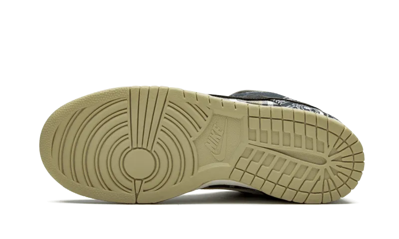 Nike SB Dunk Low “Travis Scott”