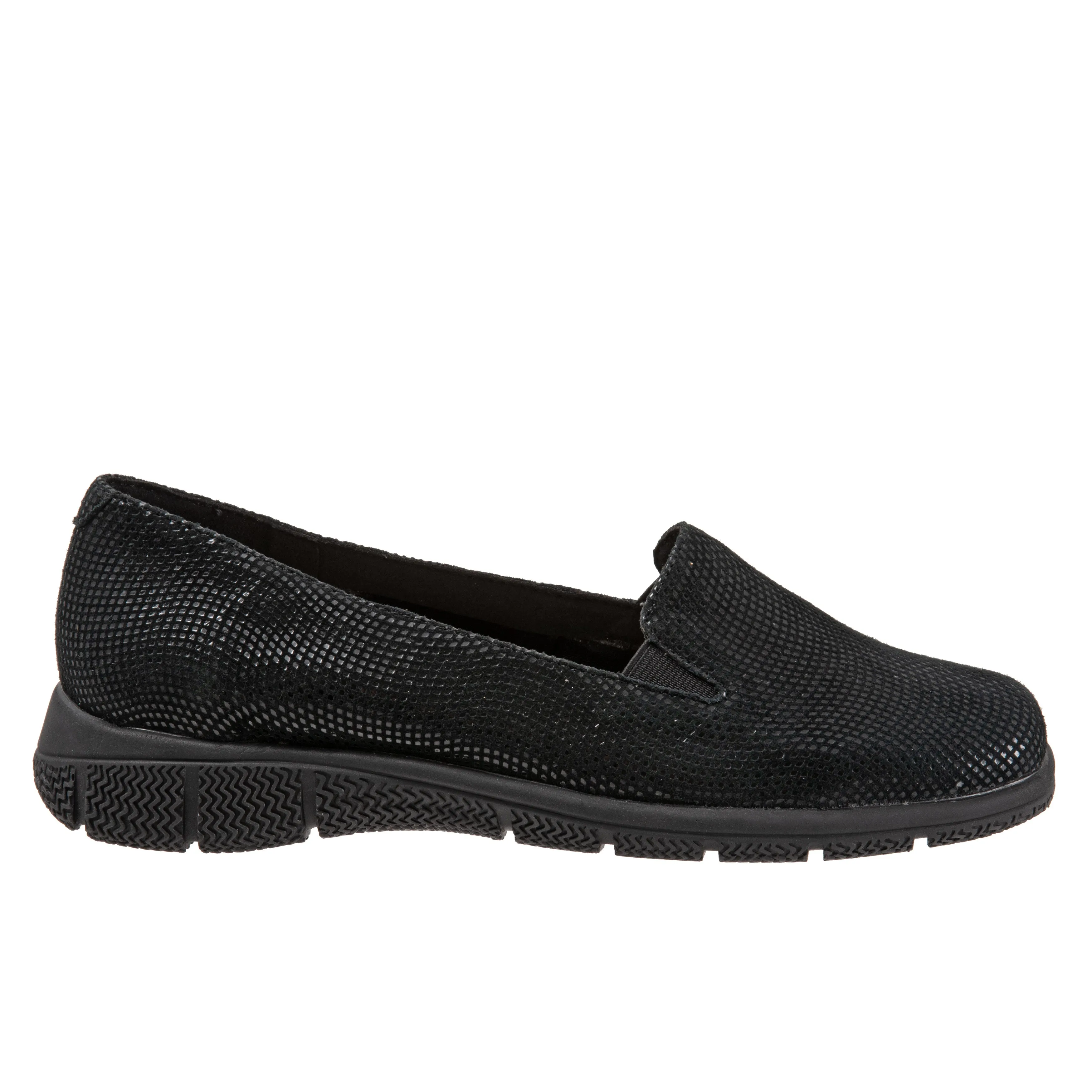 Universal Black 004 Slip-on Shoes